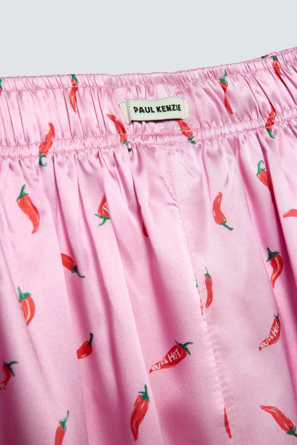 Desenli Kadın Saten Şort - Silky Chili - Image 3