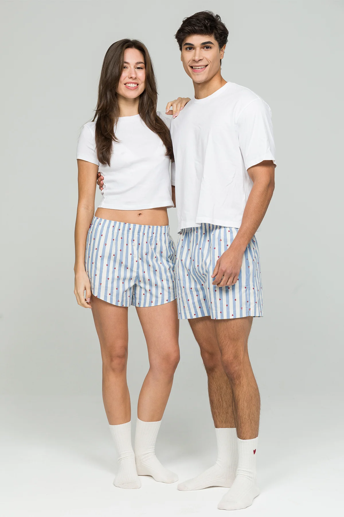 Love on Line Ev Şort Couple